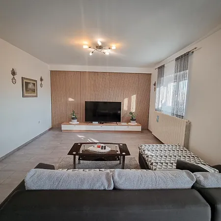 Predrag Apartment *