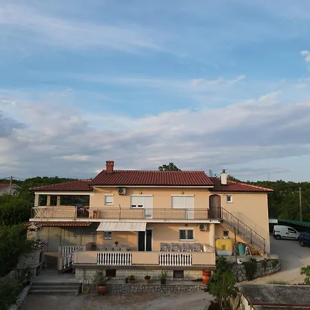 Predrag Apartment *